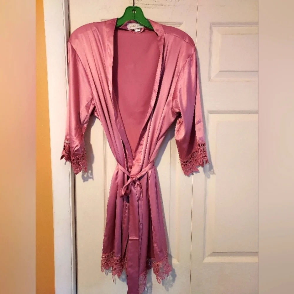 Womens One Size Robe Kimono Rose Mauve Bell Sleeve Lace Trim Belt Glam